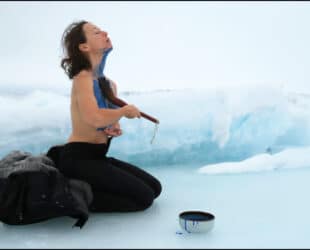 FÉROÉ - exposition anniversaire 7 ans de création en Arctique. Exposition personnelle OÏJHA. Du 5 au 17 octobre 2024, Carteret, France. ©Oïjha2024